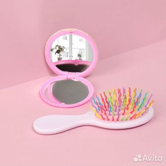 Подарочный набор «Киса»: зеркало, расчёска