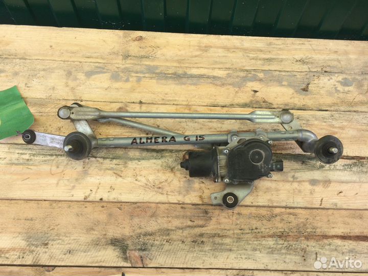 Трапеция стеклоочистителей Nissan Almera G15