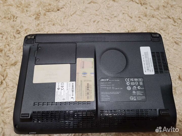 Нетбук acer aspire one