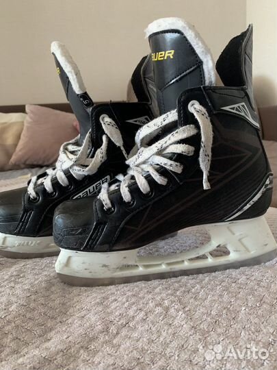 Хоккейные коньки bauer