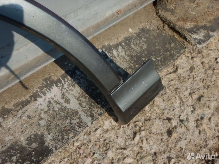 Расширитель переднего левого крыла Audi Q7 4M