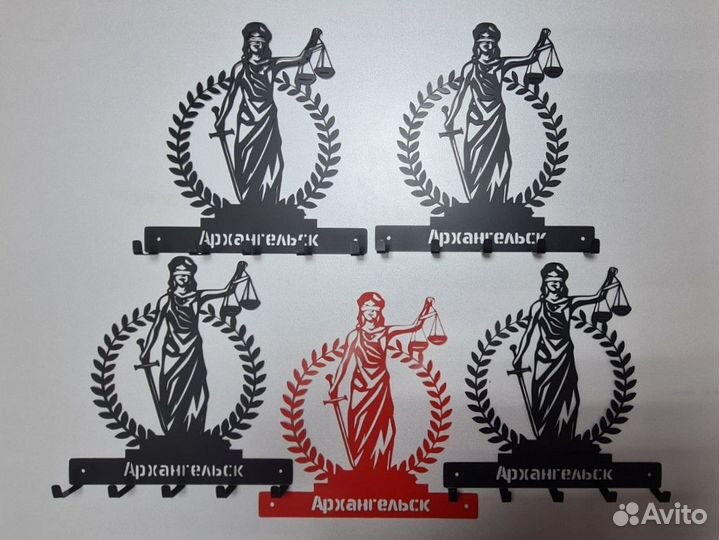 Вешалка, дровница, ключница