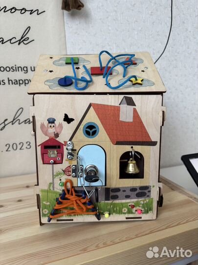 Бизиборд домик со светом большой