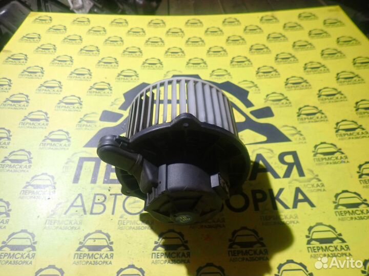 Моторчик отопителя Hyundai Getz 2002-2010