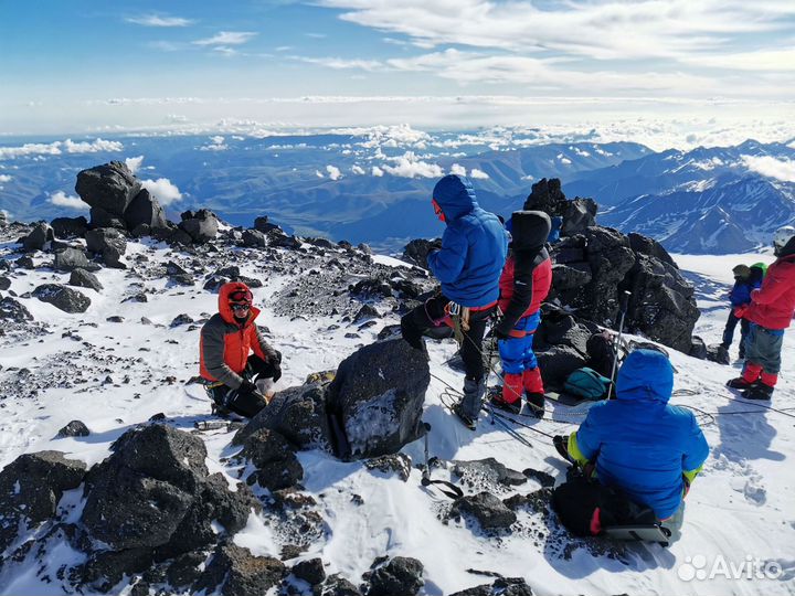 Тур восхождение на Эльбрус 2024