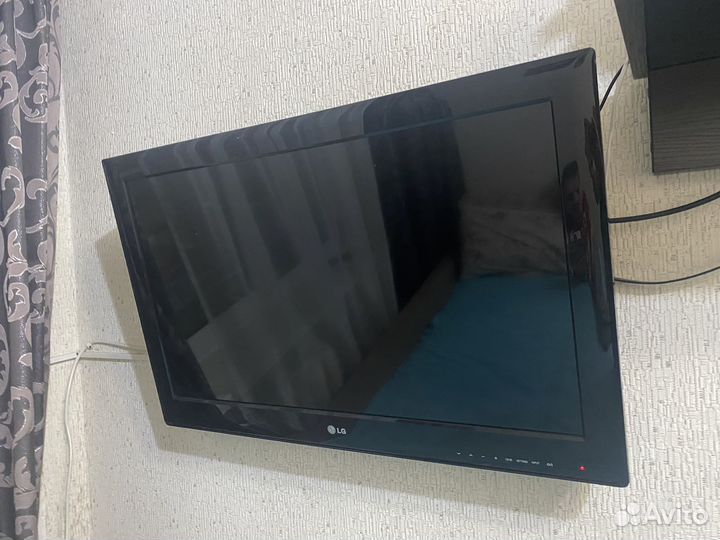 Телевизор LG 32