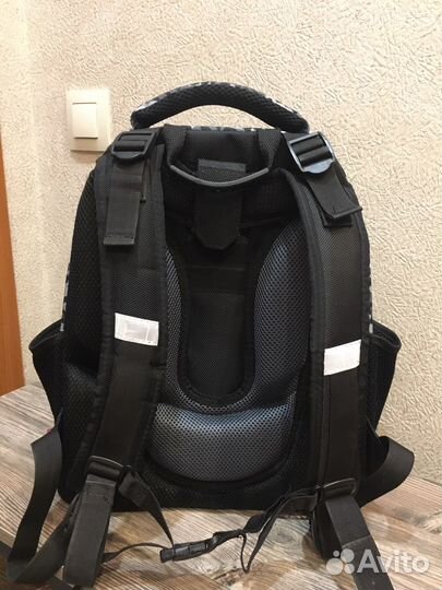 Рюкзак школьный