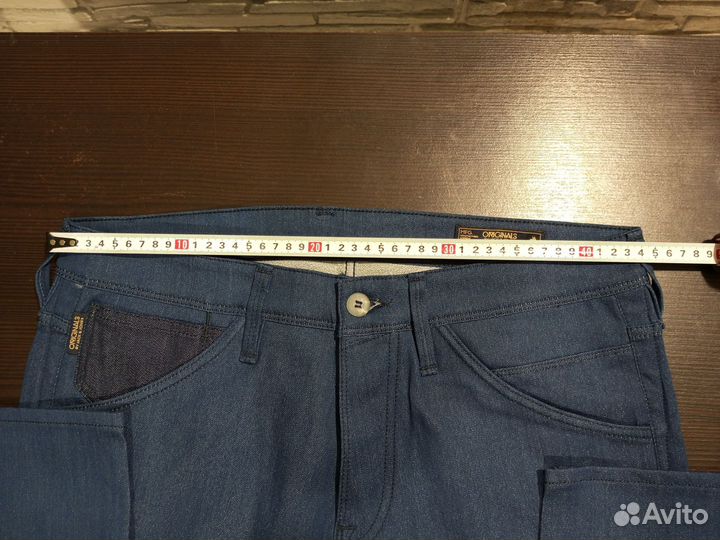 Джинсы муж. jack jones оригинальные 48 р