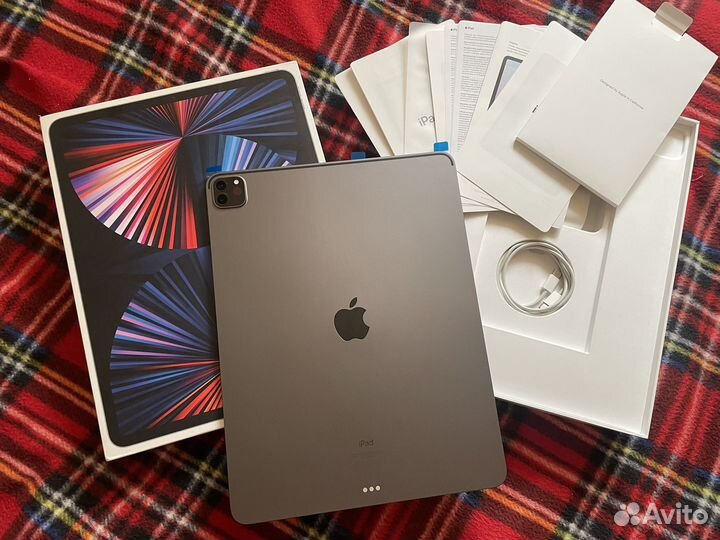 iPad Pro 12.9 M1 5 поколение 128gb как новый