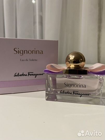 Salvatore Ferragamo signorina