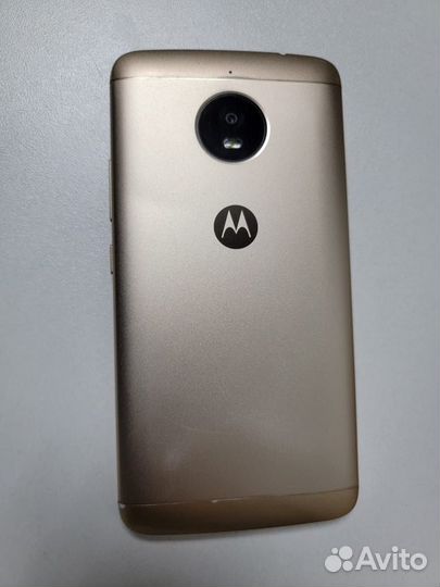 Motorola Moto E4 Plus, 3/16 ГБ