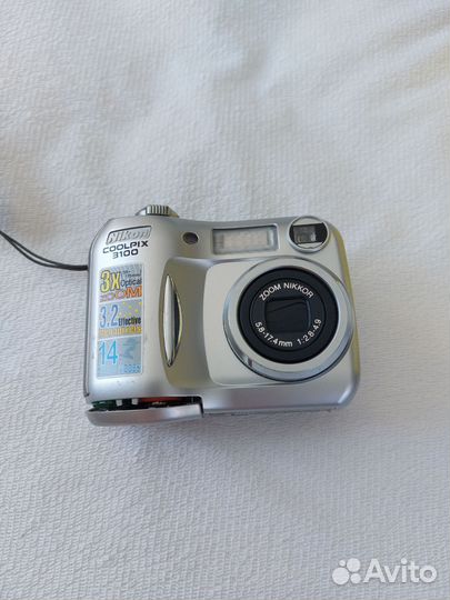 Nikon Coolpix 3100