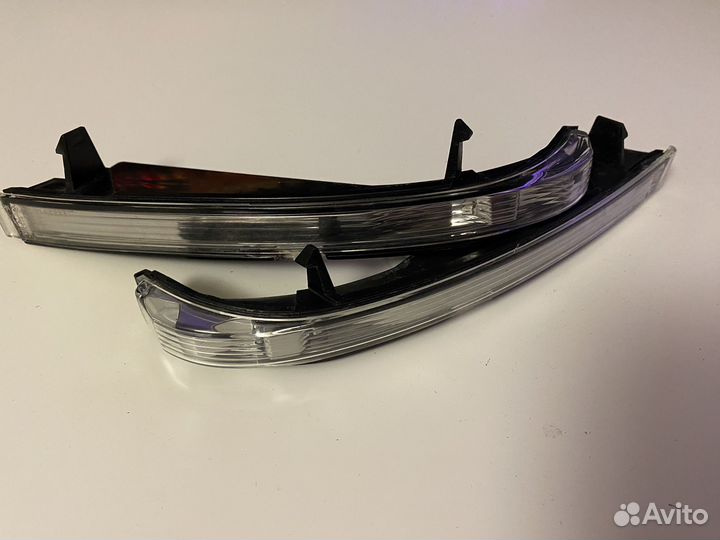 Повторители повората в зеркало Priora