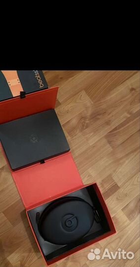 Beats by dr.dre studio orange