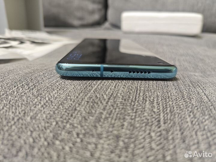 Телефон Xiaomi mi 10