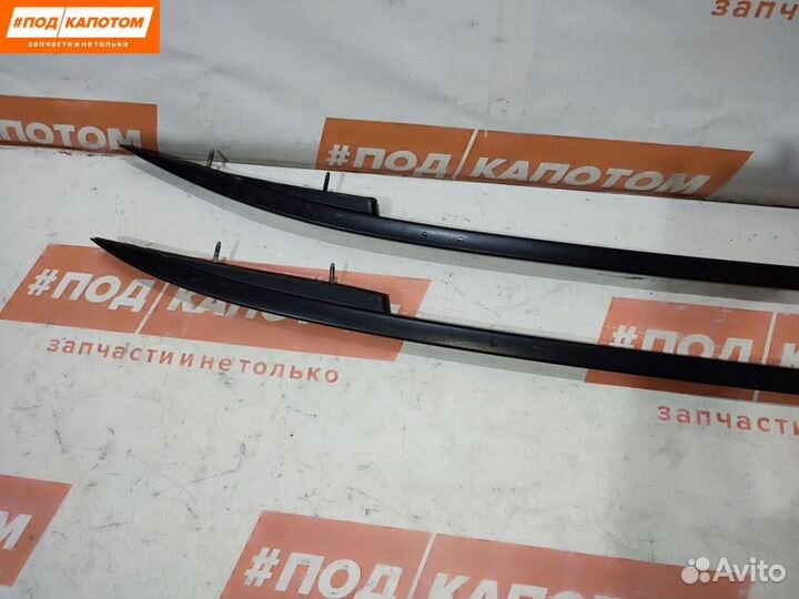 Дуги на крышу (рейлинги) Volkswagen Tiguan 2010