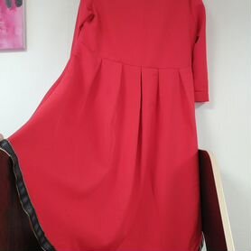 Платье красное 48р