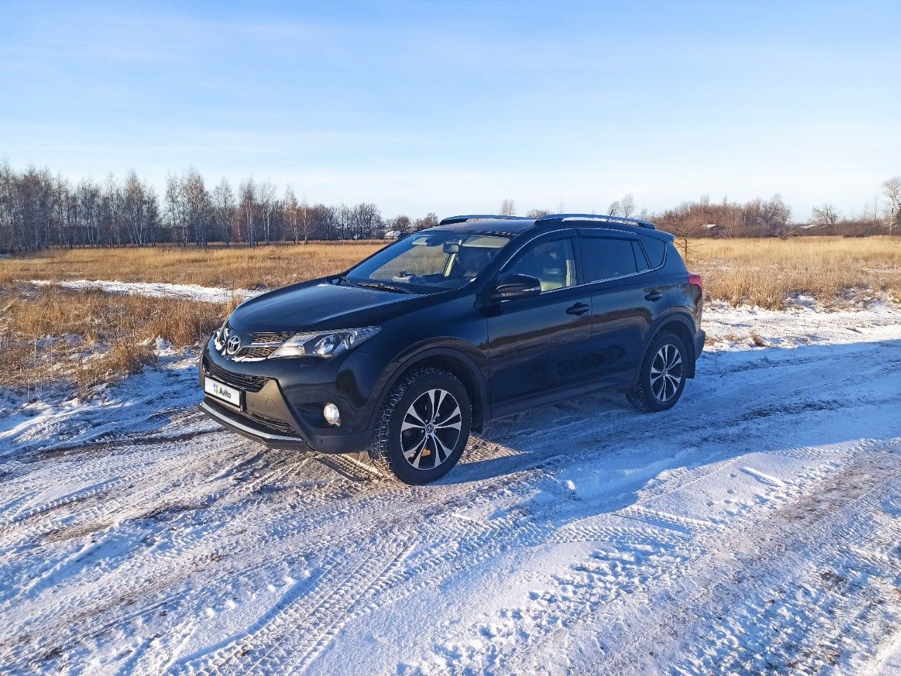 Toyota RAV4: фото владельца