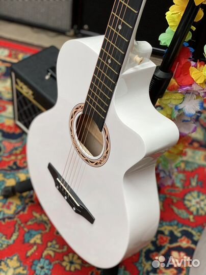 Походная гитара