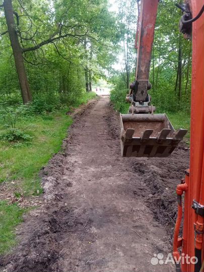 Миниэкскаватор