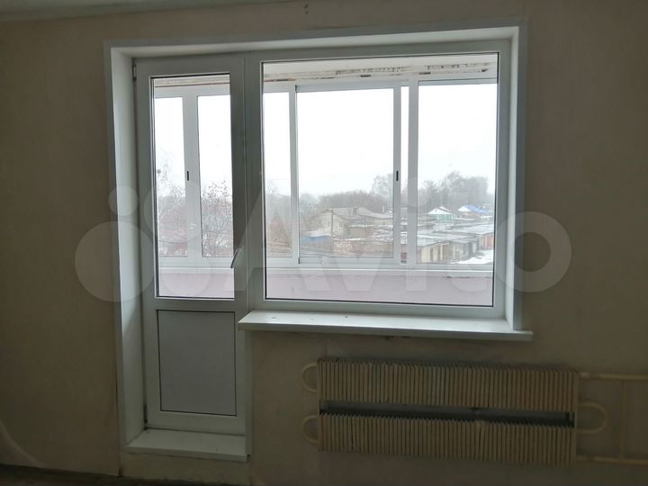 2-к. квартира, 49 м², 3/3 эт.