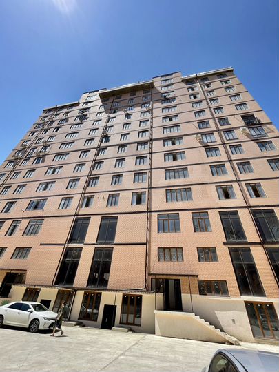 3-к. квартира, 133,3 м², 9/12 эт.