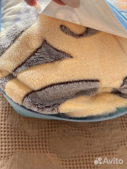 Одеяло - покрывало новое 220*240