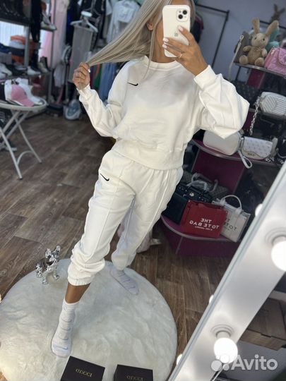 Спортивный костюм nike