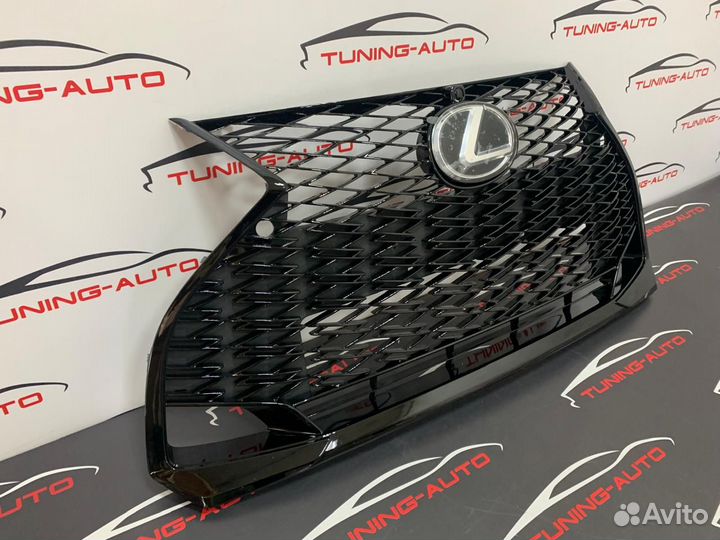 Решётка радиатора Lexus is 250 2005-2013 в бампер