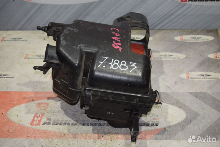 Корпус воздушного фильтра c Nissan Skyline CPV35 V