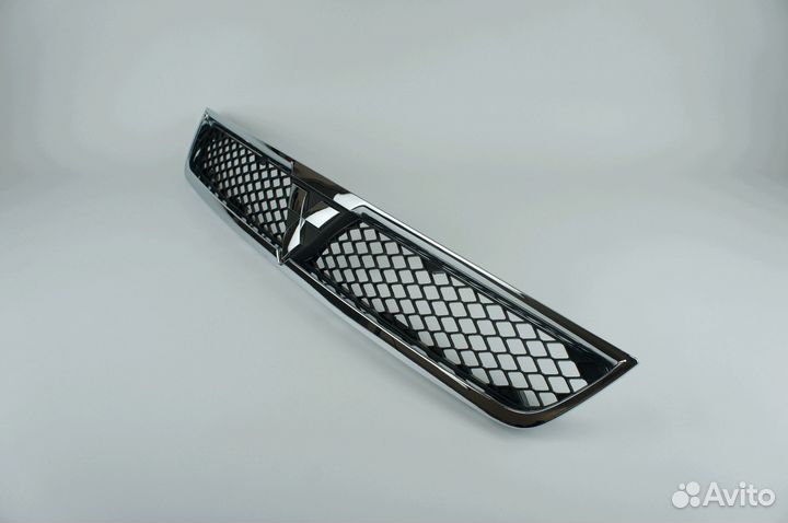 Решетка радиатора Mitsubishi Lancer 10