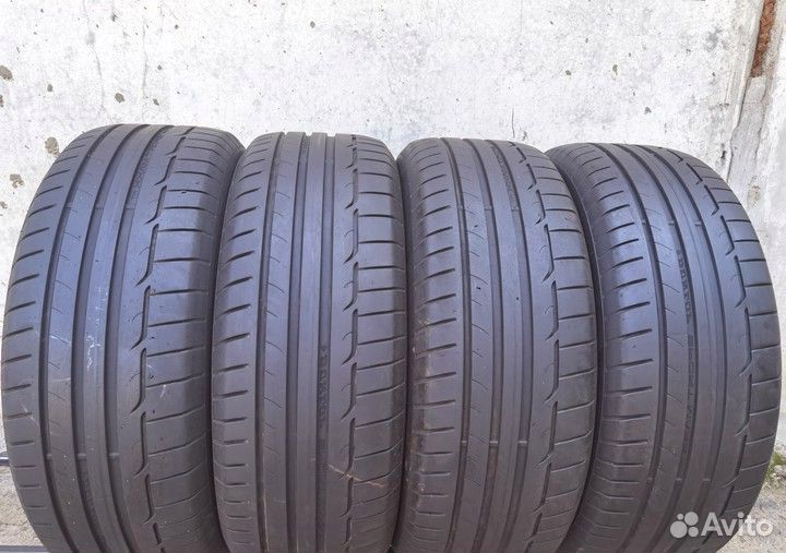 Dunlop SP Sport Maxx RT 235/55 R19 101W