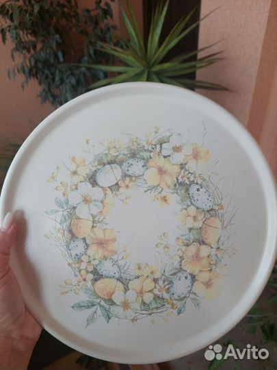 Подставка-тарелка из гипса