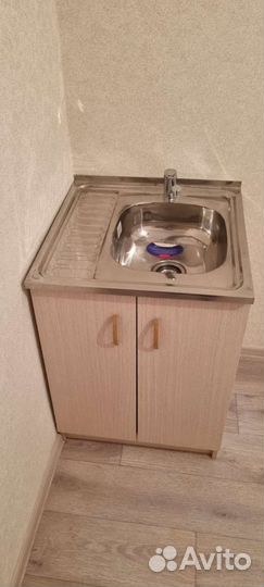 Мойка для кухни с тумбой новая