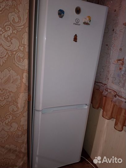 Холодильник бу