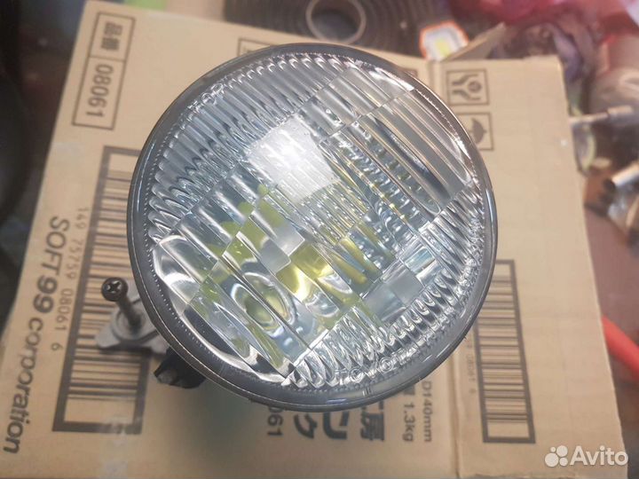 Противотуманка celica st185 gt four