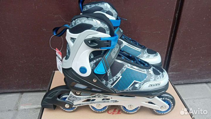 Роликовые коньки Azart р.38-41 голубые