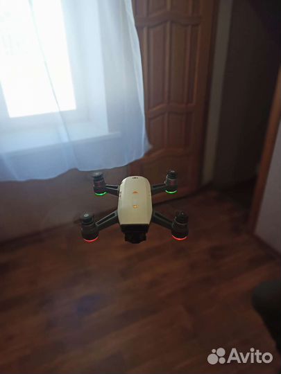 Квадрокоптер dji spark