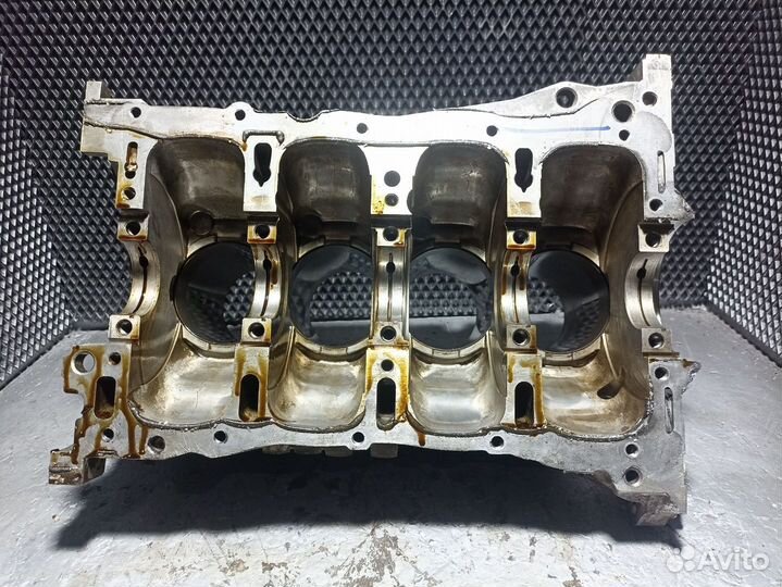 Блок цилиндров Hyundai Sonata 5 NF 2007 211002G262