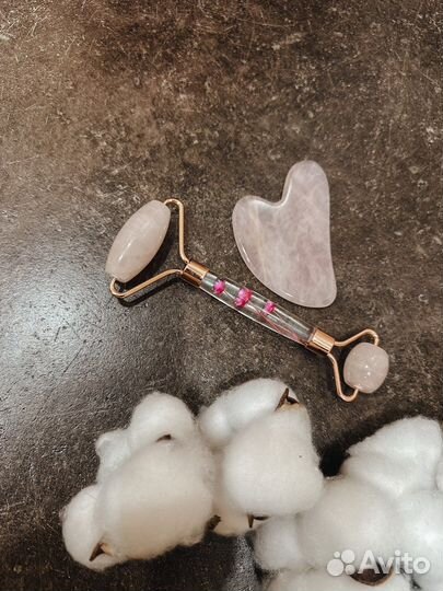 Массажный роллер и скребок гуаша