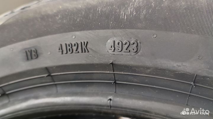 Pirelli Powergy 235/45 R18 98