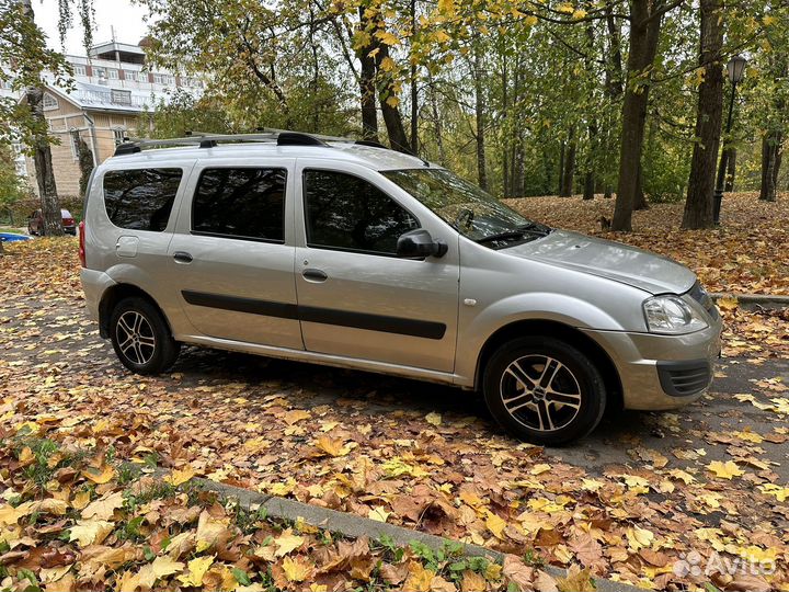 LADA Largus 1.6 МТ, 2014, 251 000 км