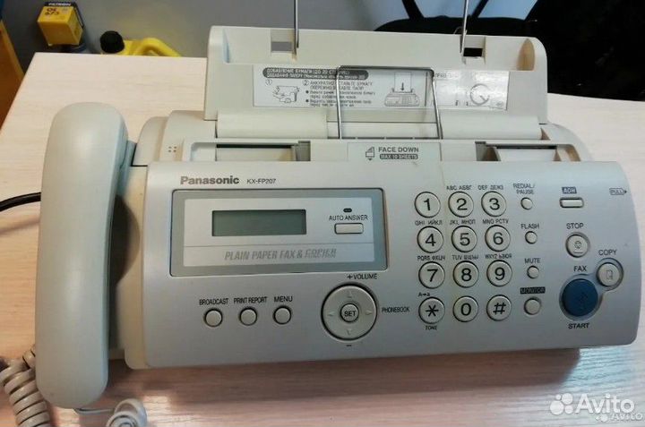 Факс Panasonic KX-FP207