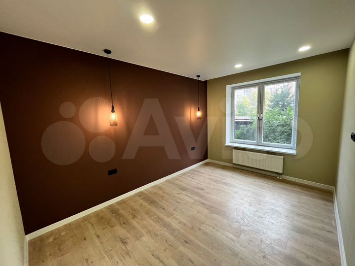 2-к. квартира, 64 м², 1/9 эт.