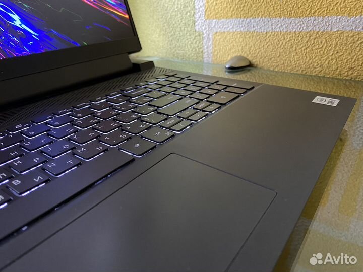 Dell G15 Gaming / Core i7-10870H / RTX 3050Ti