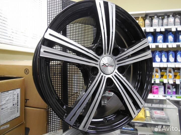 Диск литой Xtrike X-112 6.5x16 5x114.3 ET45 DIA67