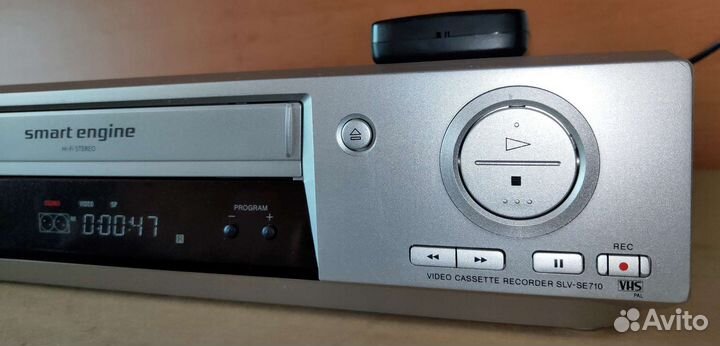 Видеомагнитофон hi fi стерео Sony slv-se710