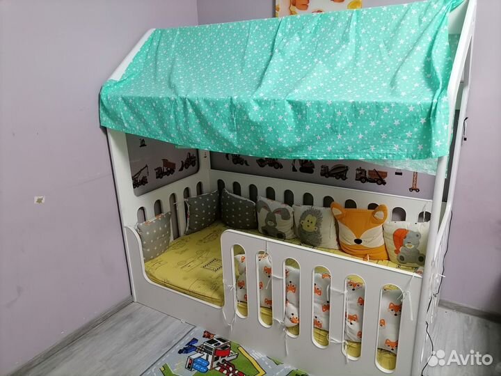 Детская кровать домик с матрасом