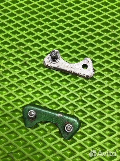 Крепление бака рига