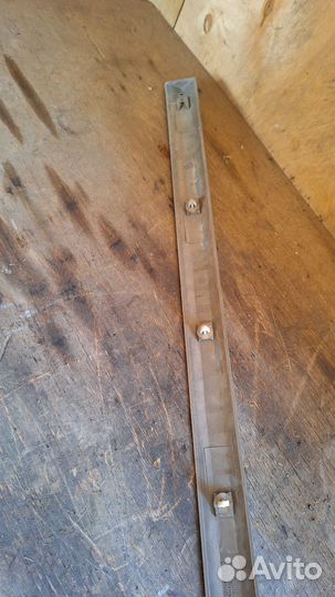 Молдинг двери хюндай акцент левый